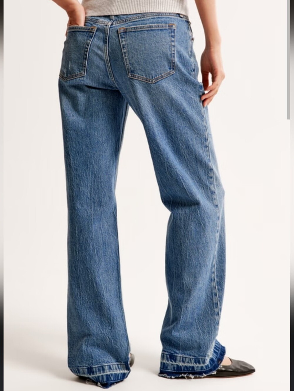 Classic High-Waist Straight-Leg Jeans - Blue
